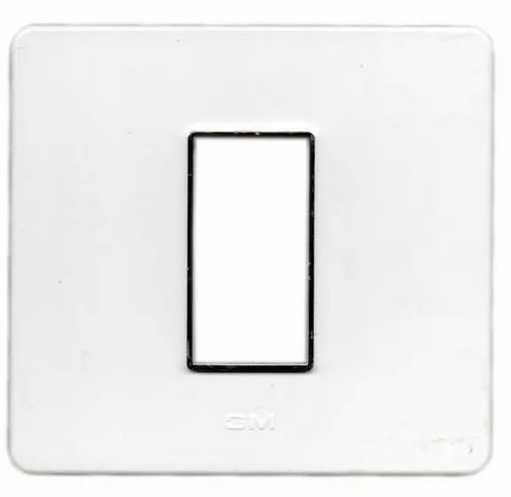 GM  XPULSE Glossy White 1 Module Plate